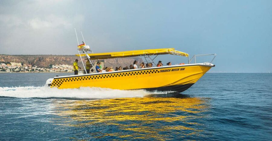 Santa Pola: Return Taxi Boat Ticket to Tabarca Island - A small town, a marina, and the Tabarca museum
