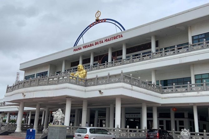 Singapore to Batam:City Tour with Ferry Tickets & Lunch - Tua Pek Kong Temple and local snacks