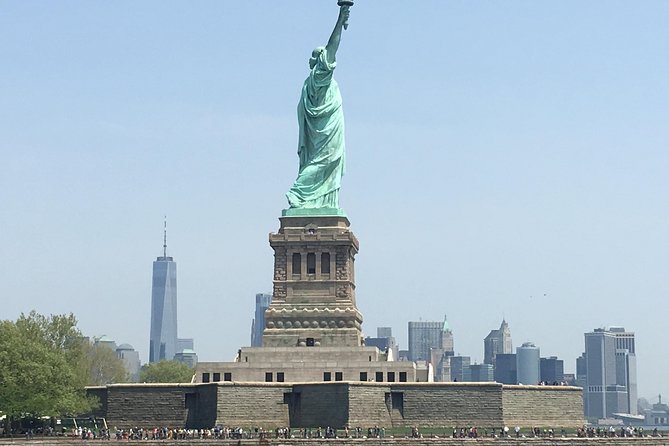Statue of Liberty & Pre-Ferry Express Tour - Liberty Island: close views, photos, and the new museum