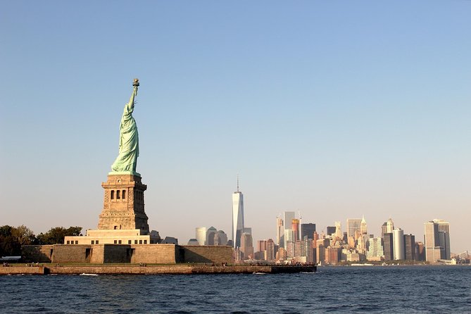 Statue of Liberty & Pre-Ferry Express Tour - Returning through New York Harbor