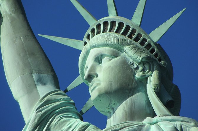 Statue of Liberty & Pre-Ferry Express Tour - Meeting at 24 State Street in Battery Park