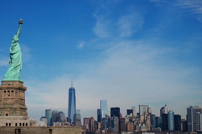 Statue of Liberty Roundtrip Ferry ticket - Who should book this experience?