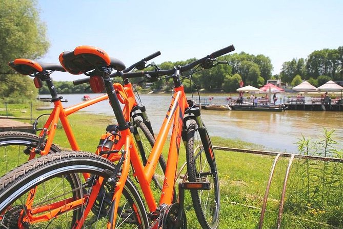 Szentendre: Self-guided Bicycle Tour with optional boat transfer - From central Budapest to the Danube