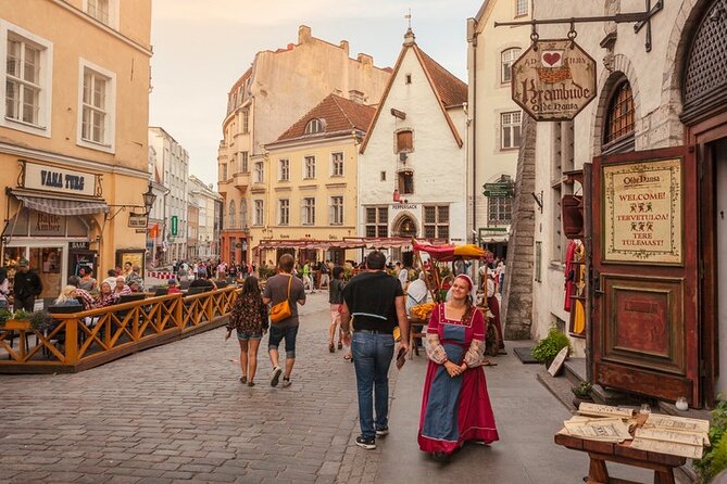 Tallinn Day Tour from Helsinki (Ferry Tickets+ Guiding+ Own Time) - Kohtuotsa Viewpoint is the photo stop