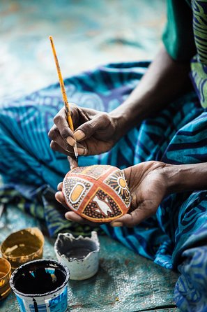 Tiwi Islands Cultural Experience from Darwin Including Ferry - Who will enjoy this day most