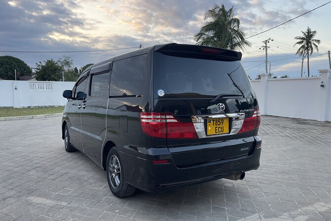 Transport Dar es Salaam Airport Port, Ferry or Train to Hotel - Meeting your driver at the airport, ferry, or train station