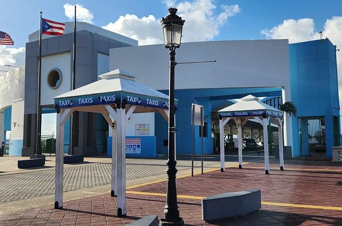 Transport from Airport Luis Muñoz Marín to Ferry Ceiba - Who will get the most from this service