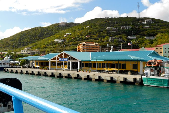VI Top Taxi and Tours - St. Thomas - Airport Transfer to Red Hook Ferry - Meeting your driver at Cyril E. King Airport