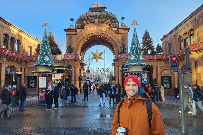 Walk & Canal Tour: Copenhagen Highlights + Changing of the Guards - Price, pace, and who should book
