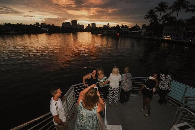 Water Taxi All Day hop-on hop-off Venice of America Boat Tour - Stop 2: Las Olas Boulevard