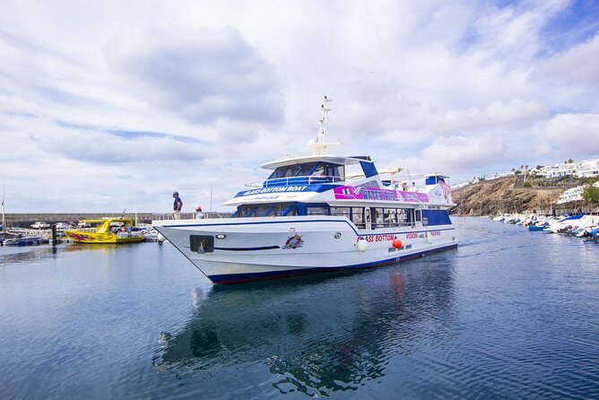 Water Taxi: Puerto del Carmen - Puerto Calero - Arriving at Puerto Calero