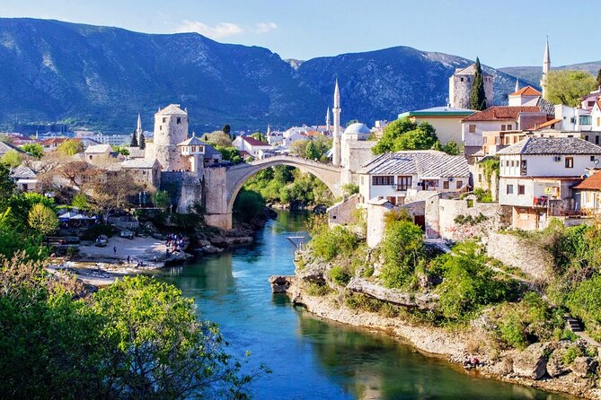 Water Taxi Ride from Split Airport to Hvar - Who will get the most from this transfer
