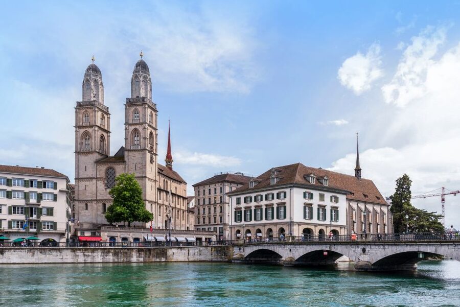 Zurich: City Highlights Tour by Bus, Cable Car, and Ferry - What the $83 price really buys you