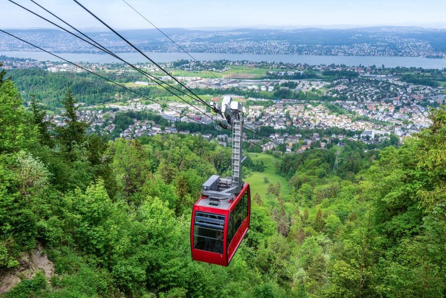 Zurich: City Highlights Tour by Bus, Cable Car, and Ferry - Starting near Zurich HB and seeing the city by coach